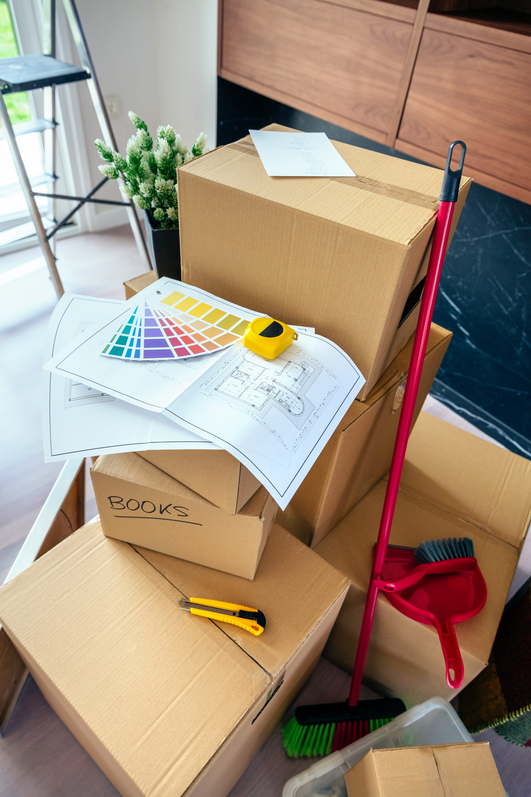 Moving Essentials: A Guide to Choosing the Right Moving Supplies and Packing Supplies